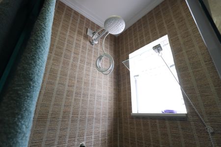 Casa à venda com 240m², 1 quarto e 2 vagasBanheiro da Suíte