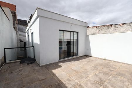 Casa à venda com 240m², 1 quarto e 2 vagasSacada