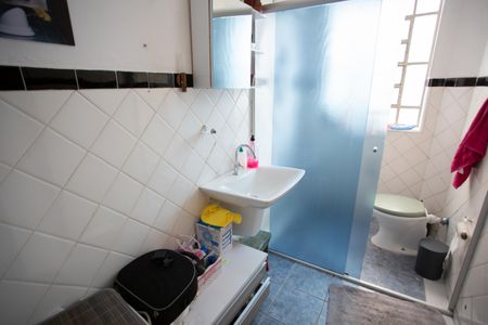 Casa à venda com 300m², 4 quartos e 2 vagas Casa à venda com 300m², 4 quartos e 2 vagasCasa 4 Banheiro