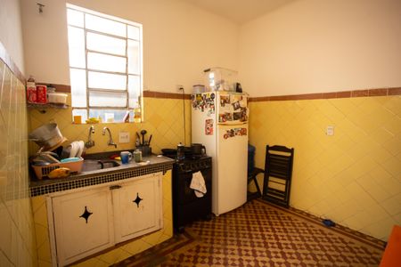 Casa à venda com 300m², 4 quartos e 2 vagas Casa à venda com 300m², 4 quartos e 2 vagasCasa 3 Cozinha