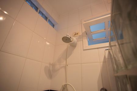 Casa à venda com 300m², 4 quartos e 2 vagas Casa à venda com 300m², 4 quartos e 2 vagasSuíte Banheiro - Casa 1