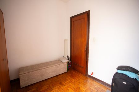 Casa à venda com 300m², 4 quartos e 2 vagas Casa à venda com 300m², 4 quartos e 2 vagasCasa 4 Quarto