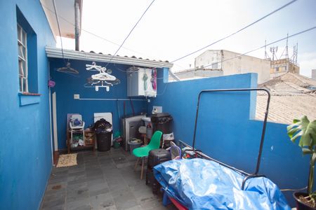 Casa à venda com 300m², 4 quartos e 2 vagas Casa à venda com 300m², 4 quartos e 2 vagasCasa 4 Área de Serviço