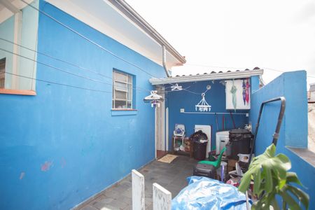 Casa à venda com 300m², 4 quartos e 2 vagas Casa à venda com 300m², 4 quartos e 2 vagasCasa 4 Área de Serviço