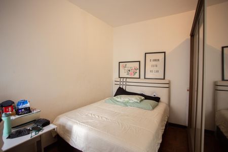 Casa à venda com 300m², 4 quartos e 2 vagas Casa à venda com 300m², 4 quartos e 2 vagasCasa 4 Sala