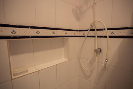 Casa à venda com 300m², 4 quartos e 2 vagas Casa à venda com 300m², 4 quartos e 2 vagasSuíte Banheiro - Casa 1