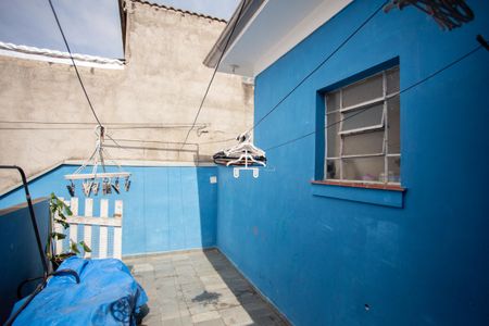 Casa à venda com 300m², 4 quartos e 2 vagas Casa à venda com 300m², 4 quartos e 2 vagasCasa 4 Área de Serviço