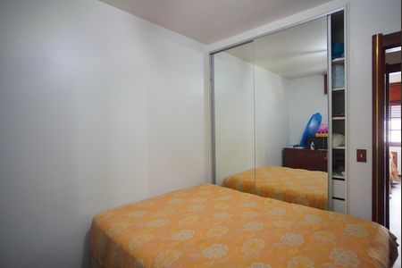 Apartamento para alugar com 129m², 3 quartos e 2 vagasQuarto 2