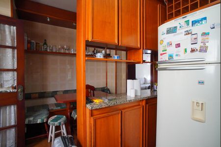 Apartamento para alugar com 129m², 3 quartos e 2 vagasCozinha