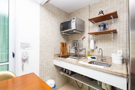 Apartamento à venda com 123m², 2 quartos e 3 vagas Apartamento à venda com 123m², 2 quartos e 3 vagasCozinha