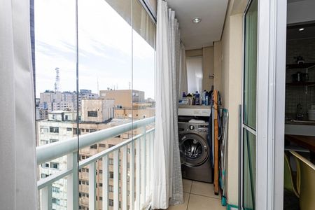 Apartamento à venda com 123m², 2 quartos e 3 vagas Apartamento à venda com 123m², 2 quartos e 3 vagasSacada