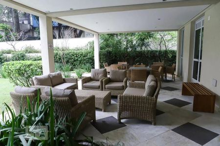 Apartamento à venda com 123m², 2 quartos e 3 vagas Apartamento à venda com 123m², 2 quartos e 3 vagasÁrea comum