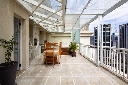 Apartamento à venda com 123m², 2 quartos e 3 vagas Apartamento à venda com 123m², 2 quartos e 3 vagasTerraço