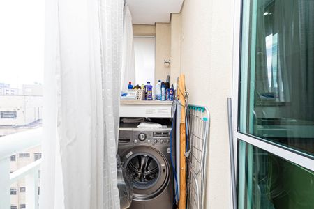 Apartamento à venda com 123m², 2 quartos e 3 vagas Apartamento à venda com 123m², 2 quartos e 3 vagasÁrea de Serviço