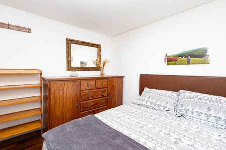 Apartamento à venda com 123m², 2 quartos e 3 vagas Apartamento à venda com 123m², 2 quartos e 3 vagasQuarto 1