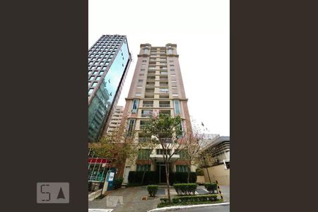 Apartamento à venda com 123m², 2 quartos e 3 vagas Apartamento à venda com 123m², 2 quartos e 3 vagasFachada