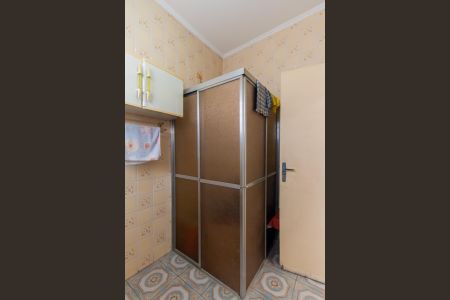 Casa à venda com 180m², 3 quartos e 2 vagas Casa à venda com 180m², 3 quartos e 2 vagasBanheiro