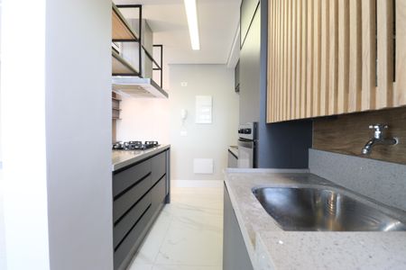 Apartamento à venda com 79m², 2 quartos e 2 vagasCozinha e Área de Serviço