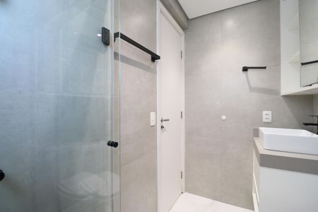 Apartamento à venda com 79m², 2 quartos e 2 vagasBanheiro da Suíte 2