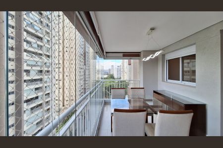 Apartamento à venda com 79m², 2 quartos e 2 vagasVaranda