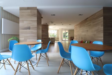 Apartamento à venda com 79m², 2 quartos e 2 vagasÁrea comum - Salão de festas