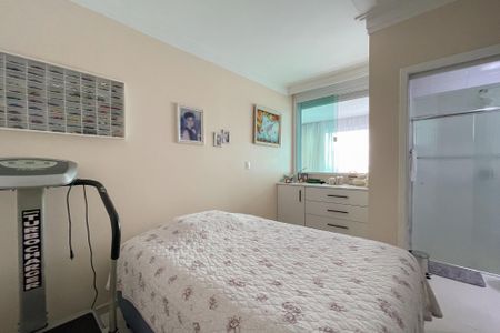 Apartamento à venda com 150m², 3 quartos e 6 vagasSuíte 2