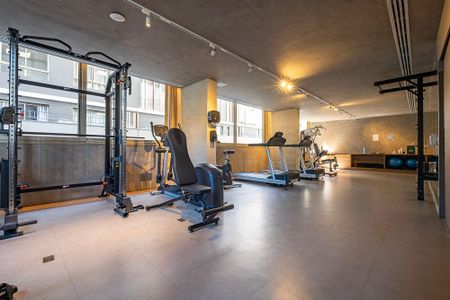 Studio à venda com 32m², 1 quarto e 1 vaga Studio à venda com 32m², 1 quarto e 1 vagaAcademia