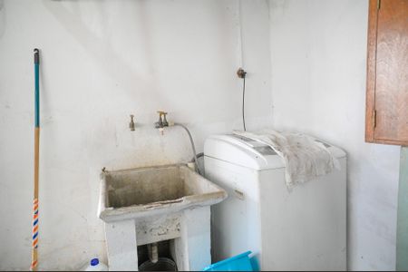 Casa à venda com 160m², 1 quarto e 3 vagas Casa à venda com 160m², 1 quarto e 3 vagasÁrea de Serviço/Depósito