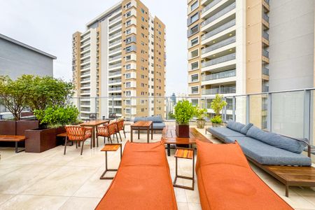 Studio à venda com 25m², 1 quarto e sem vaga Studio à venda com 25m², 1 quarto e sem vagaPiscina