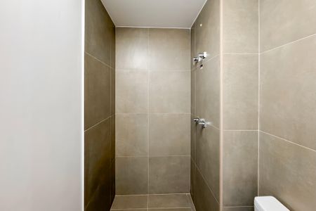 Studio à venda com 25m², 1 quarto e sem vaga Studio à venda com 25m², 1 quarto e sem vagaBanheiro