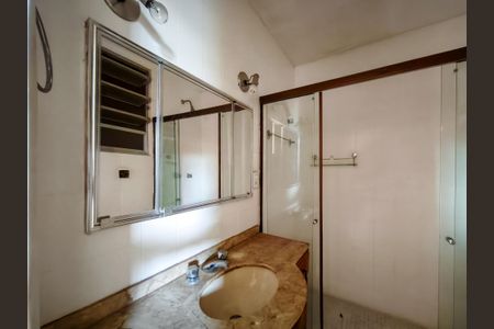Apartamento à venda com 90m², 2 quartos e sem vagaBanheiro Corredor