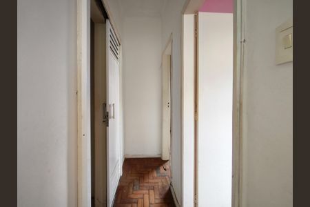 Apartamento à venda com 90m², 2 quartos e sem vagaCorredor