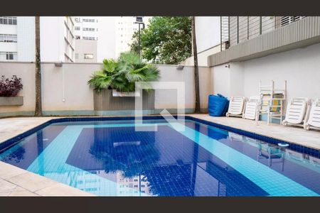 Apartamento à venda com 241m², 3 quartos e 4 vagas Apartamento à venda com 241m², 3 quartos e 4 vagasPiscina