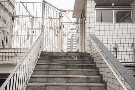 Apartamento à venda com 52m², 1 quarto e sem vaga Apartamento à venda com 52m², 1 quarto e sem vagaEntrada