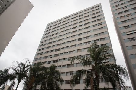 Apartamento à venda com 52m², 1 quarto e sem vaga Apartamento à venda com 52m², 1 quarto e sem vagaFachada