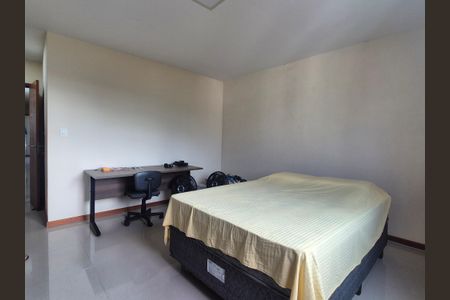 Apartamento à venda com 169m², 3 quartos e 4 vagas Apartamento à venda com 169m², 3 quartos e 4 vagasSuite 2