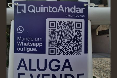 Apartamento à venda com 169m², 3 quartos e 4 vagas Apartamento à venda com 169m², 3 quartos e 4 vagasPlaca - CGRI-461
