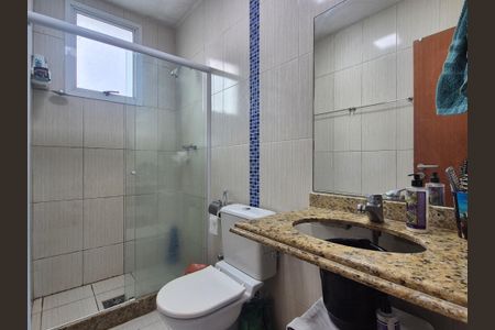 Apartamento à venda com 169m², 3 quartos e 4 vagas Apartamento à venda com 169m², 3 quartos e 4 vagasBanheiro da Suíte 1
