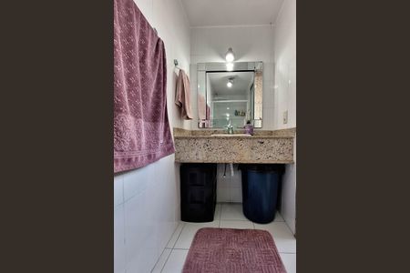 Apartamento à venda com 113m², 2 quartos e 1 vaga Apartamento à venda com 113m², 2 quartos e 1 vagaBanheiro Social