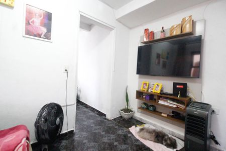 Casa à venda com 205m², 5 quartos e 3 vagas Casa à venda com 205m², 5 quartos e 3 vagasSala casa 2