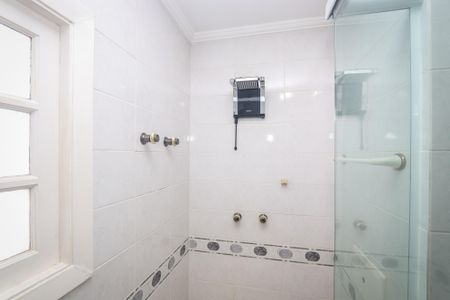 Casa de condomínio à venda com 350m², 3 quartos e 2 vagasBanheiro da Suíte 1