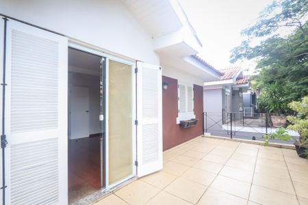 Casa de condomínio à venda com 350m², 3 quartos e 2 vagasVaranda da Suíte 1