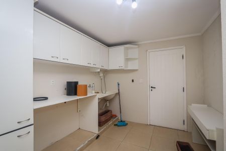 Casa de condomínio à venda com 350m², 3 quartos e 2 vagasÁrea de Serviço