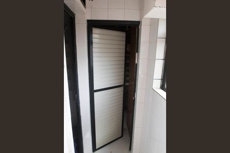 Apartamento à venda com 287m², 3 quartos e 4 vagas Apartamento à venda com 287m², 3 quartos e 4 vagasQuarto de Serviço