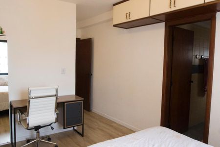 Apartamento à venda com 287m², 3 quartos e 4 vagas Apartamento à venda com 287m², 3 quartos e 4 vagasQuarto