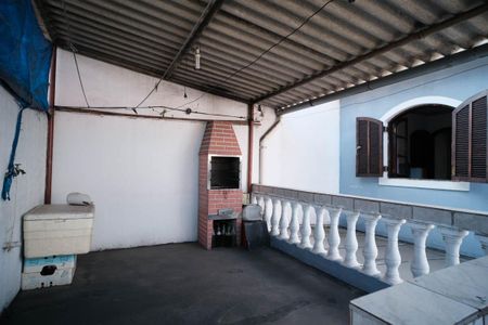 Casa à venda com 169m², 3 quartos e 2 vagasChurrasqueira