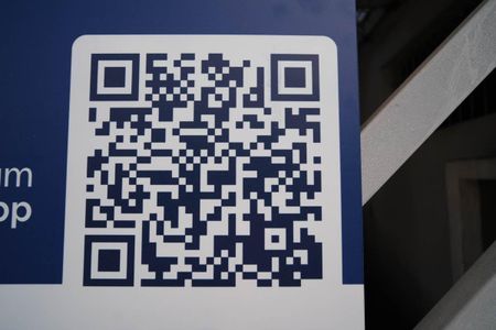 Casa à venda com 169m², 3 quartos e 2 vagasPlaca