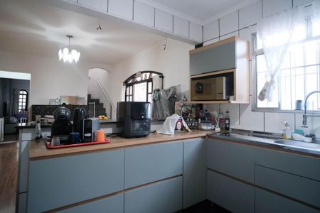 Casa à venda com 169m², 3 quartos e 2 vagasCozinha