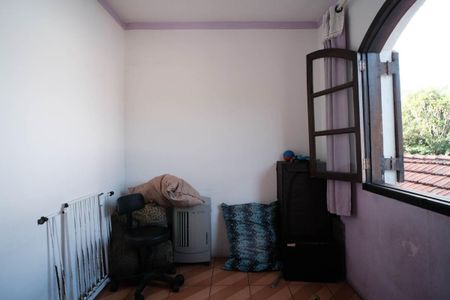 Casa à venda com 169m², 3 quartos e 2 vagasQuarto 2