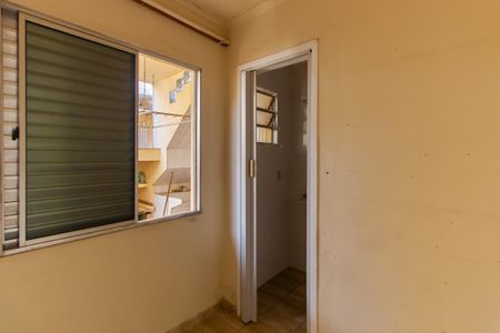 Casa à venda com 80m², 2 quartos e 1 vaga Casa à venda com 80m², 2 quartos e 1 vagaEdícula